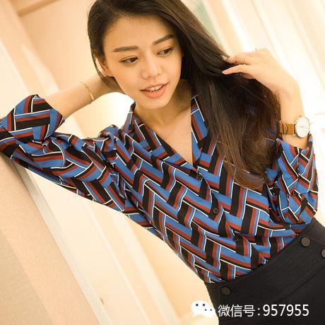 小雏菊黑底白花棉麻布料,棉麻小碎花