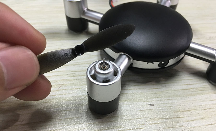 美嘉欣x709无人机开箱,无人机美嘉欣x103测评