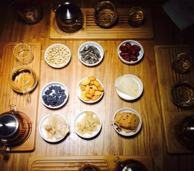 西安顺城巷附近有什么好玩的地方,西安顺城巷小吃街