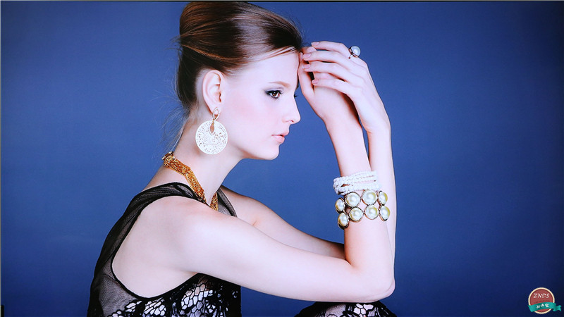 高颜值,大内存!全能影音小霸王—开博尔芒果月光宝盒X5评测