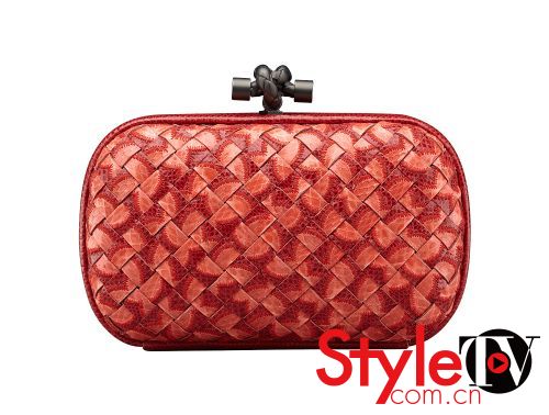 bv跟lv哪个有档次,bv与lv哪个档次高