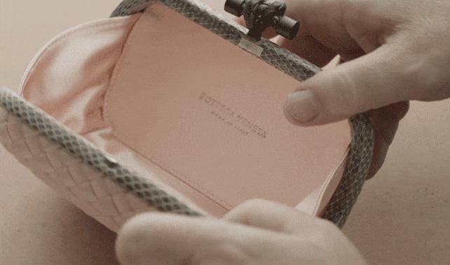 bv跟lv哪个有档次,bv与lv哪个档次高