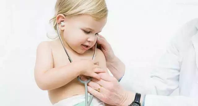 出生缺陷的预防重点是什么,专家告诉您小儿先心病的早期症状