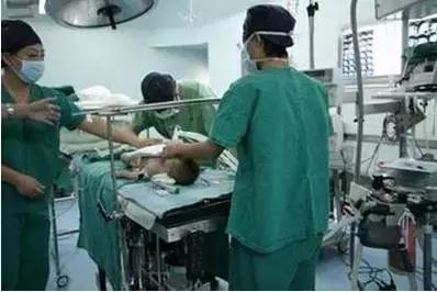 出生缺陷的预防重点是什么,专家告诉您小儿先心病的早期症状