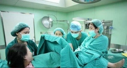 顺产时会阴撕裂真的那么可怕吗？看完宝妈们的经历就知道了！