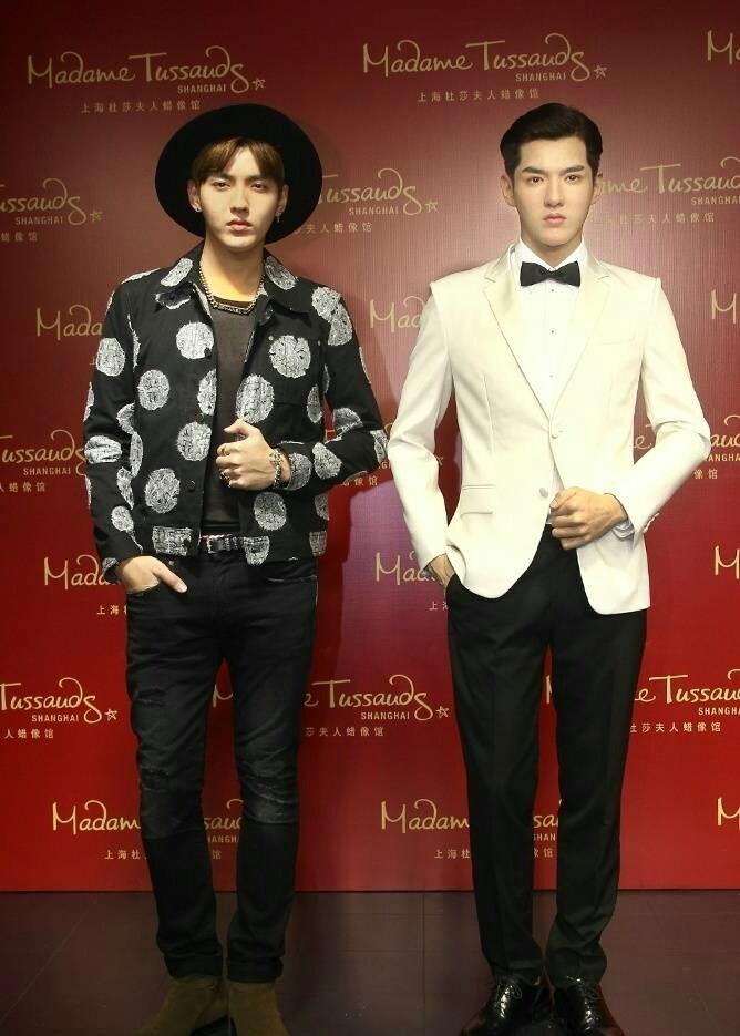 明星蜡像参差不齐，有的宛如双胞胎，有的像*气娃充**娃还是爆款！