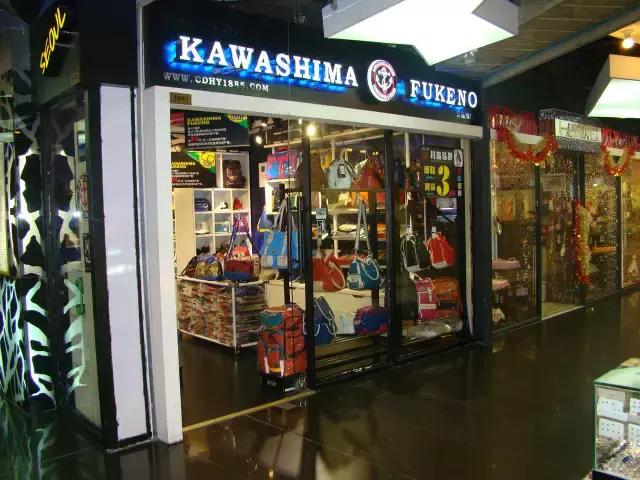 日本旅游买什么包包好,日本旅游必买清单推荐