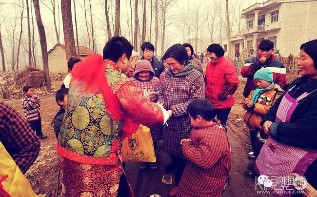 农村办婚礼拱门视频,婚礼在农村办好还是酒店好