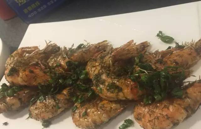 西安顺城巷附近有什么好玩的地方,西安顺城巷小吃街