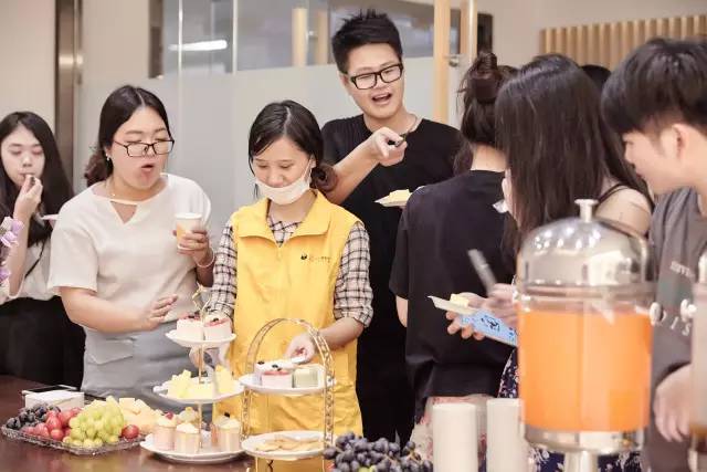 A·H艺居八周年纪念有你的时光