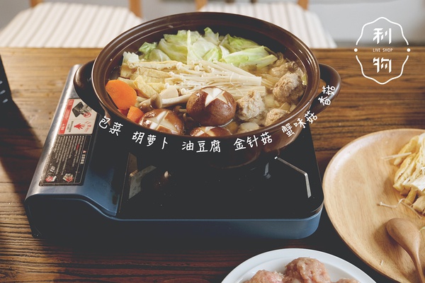 涓変笁涓や袱缇庨瑙嗛,鍙佷咯鐏攨椋熷爞鎶栭煶鍥㈣喘