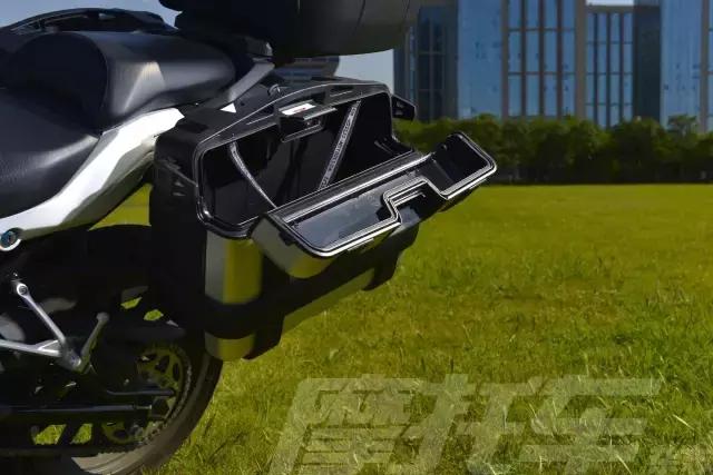 贝纳利trk502x2020款试驾,最新贝纳利trk502x测评