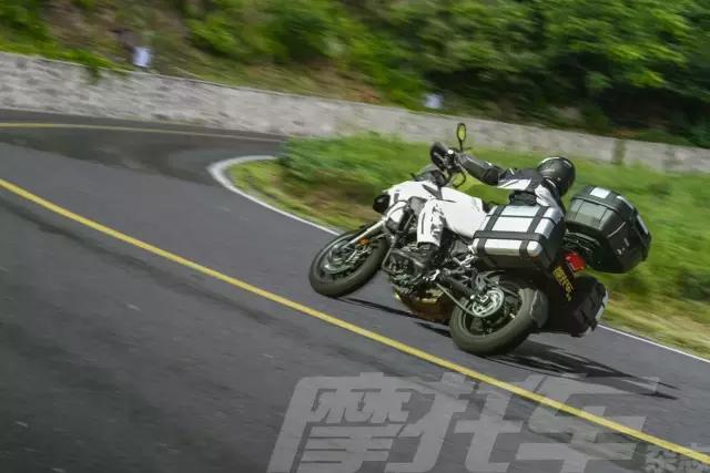 贝纳利trk502x2020款试驾,最新贝纳利trk502x测评