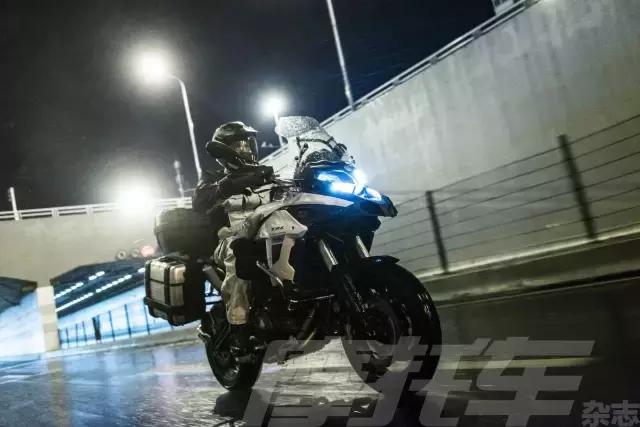 贝纳利trk502x2020款试驾,最新贝纳利trk502x测评