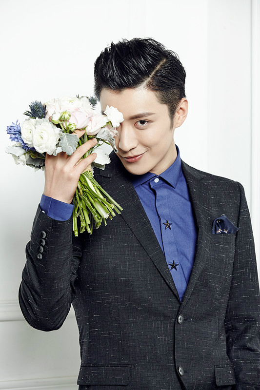 乔任梁去世各明星的反应,得了抑郁症去世的明星乔任梁