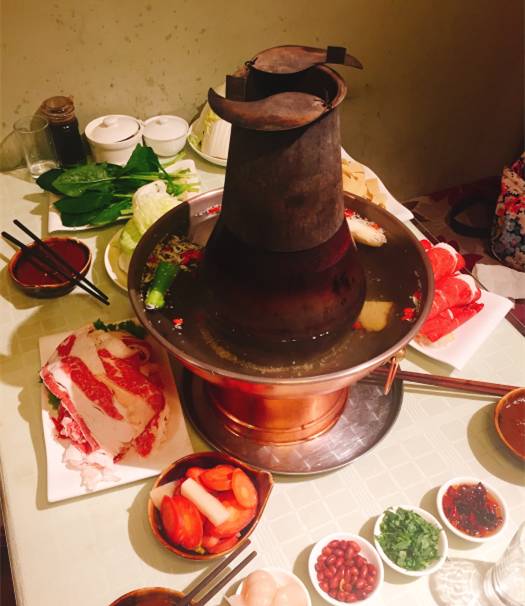 西安顺城巷附近有什么好玩的地方,西安顺城巷小吃街