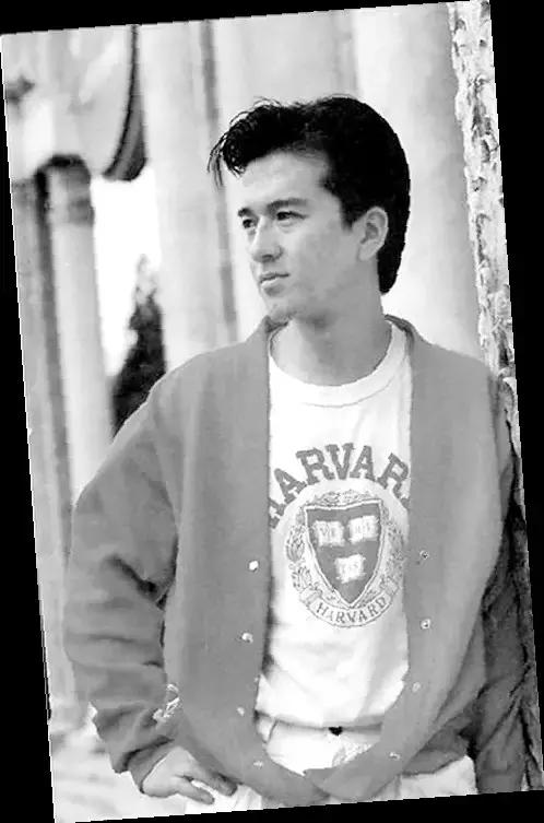 乔任梁抑郁症迹象,得了抑郁症去世的明星乔任梁