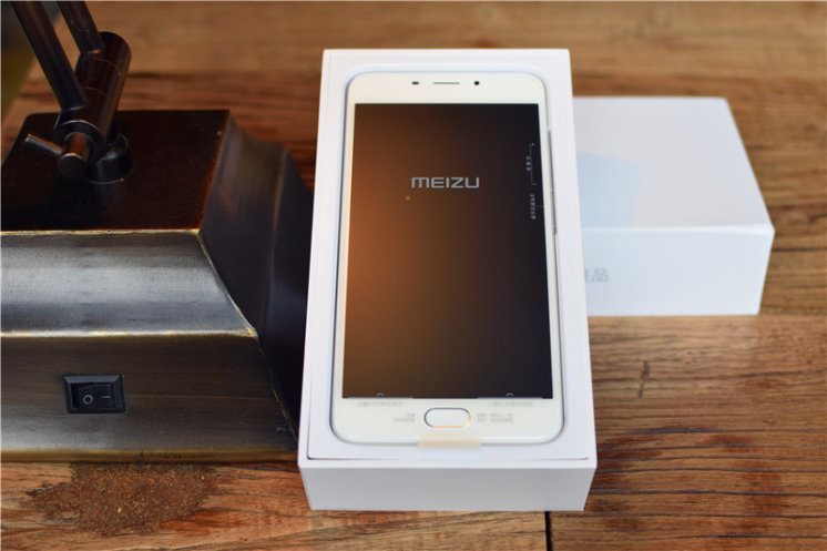 魅蓝e手机有哪些,魅蓝E系列手机怎么样