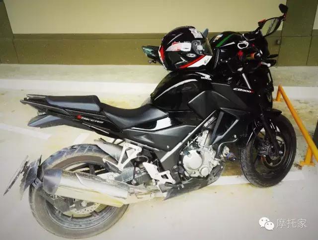 本田cb300复古摩托,本田cb300f极速视频