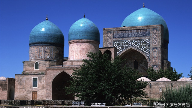 探访乌兹别克斯坦足协大楼！乌官员：与中国男足同组压力很大！