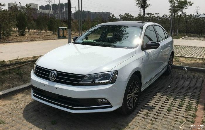 速腾大气稳重,速腾25周年纪念版