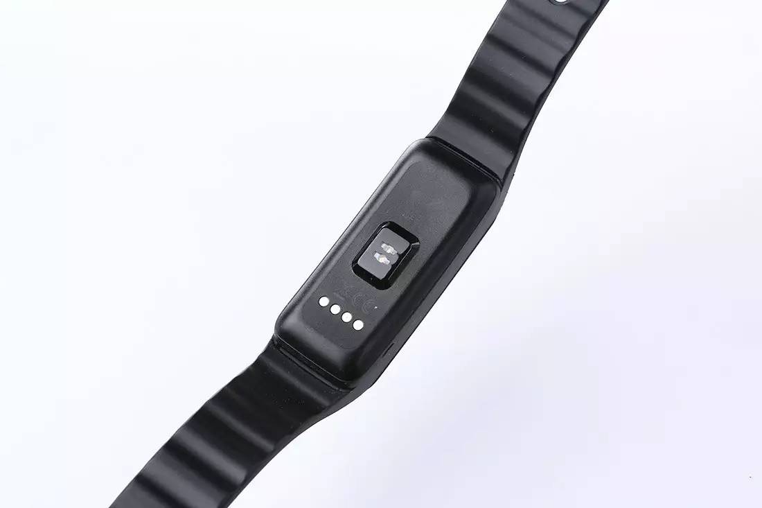 小米手环光感怎么样,最新小米手环深度评测