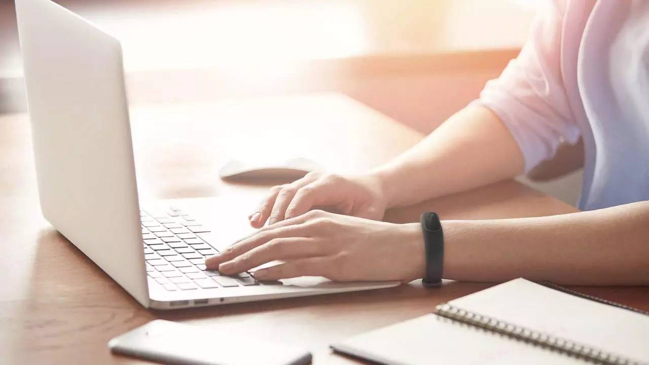 小米手环光感怎么样,最新小米手环深度评测