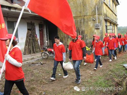 78%的大学生参与志愿服务优势资源真的用起来了吗?