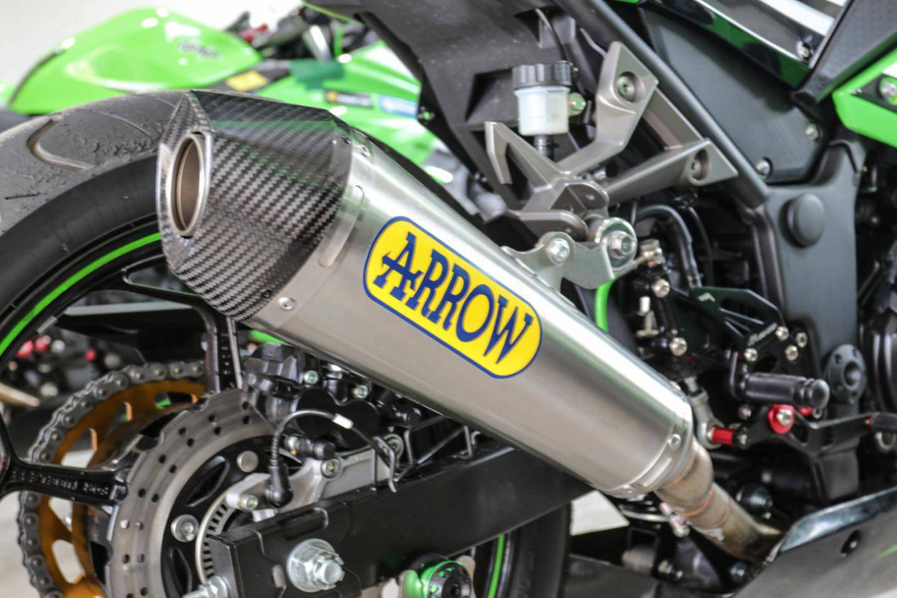 川崎250ninja测评,14年川崎ninja250值得购买吗