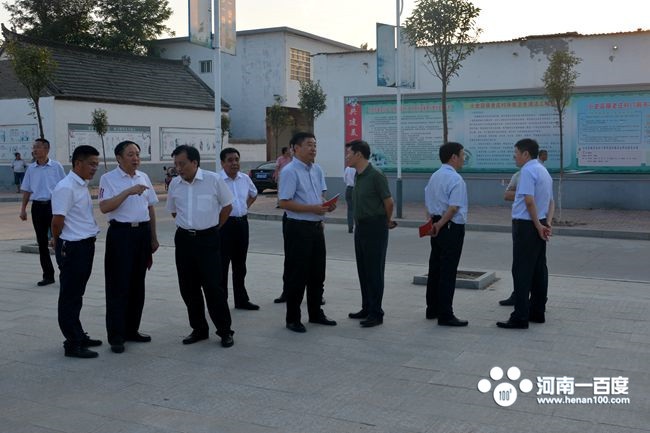 刘卫华深入乡镇督查扶贫工作,县领导深入调研督导扶贫工作