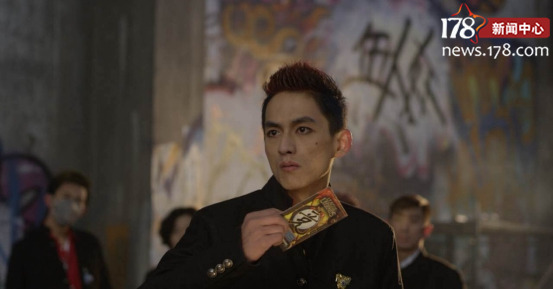 一周轻谈：IG女队集体离职CK*裤内**代言人竟是它！