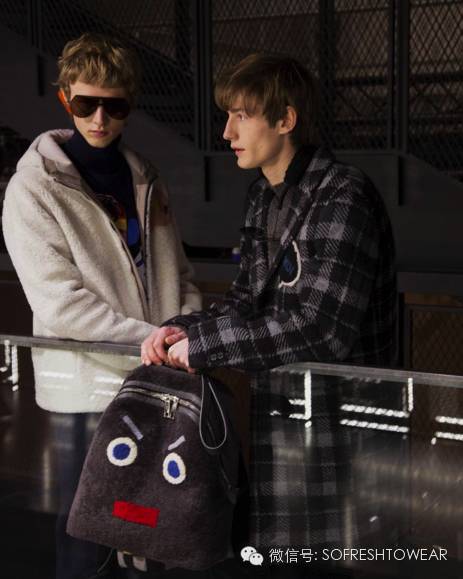 为了让宅男们穿得更好看，时尚圈也是操碎了心