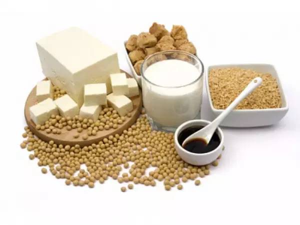 宝妈长斑怎么去除,宝妈脸上有斑有痘怎么办