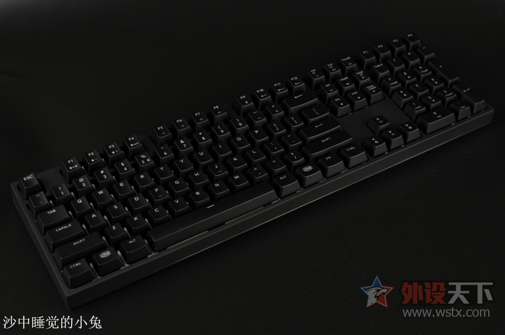 烧友的评价,酷冷至尊机械键盘手感