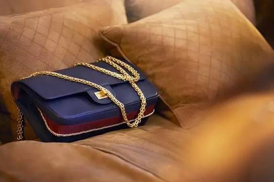 今年秋冬大牌出了哪些新包,各大牌发售新包