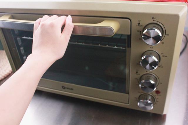 东菱老式烤箱12升怎么使用,东菱电烤箱610