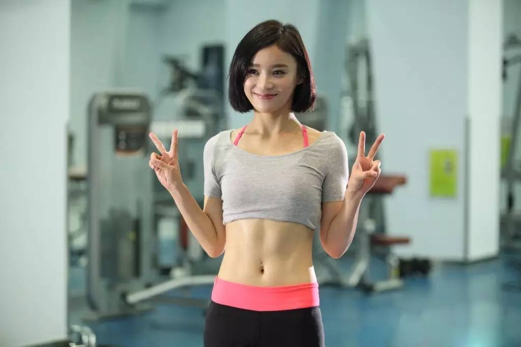 谁捧红赵丽颖和袁姗姗,赵丽颖袁姗姗谁带火