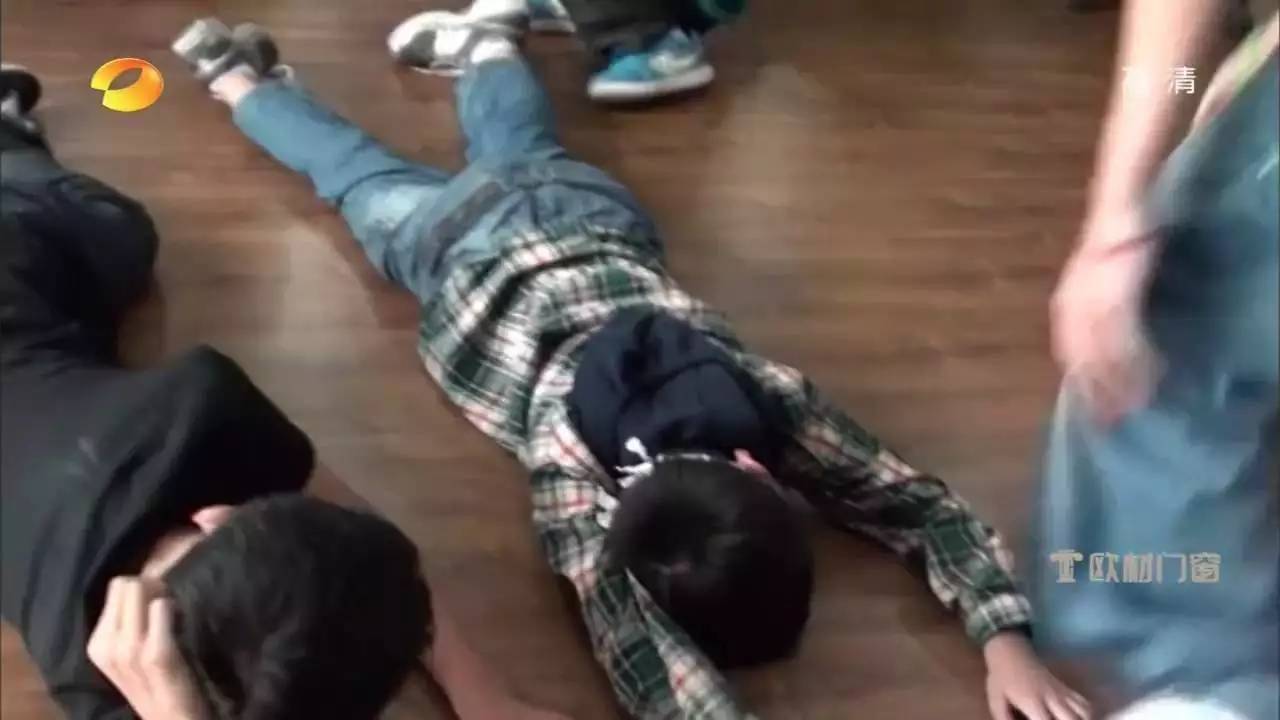 谁捧红赵丽颖和袁姗姗,赵丽颖袁姗姗谁带火