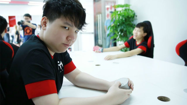 采访im,imp谈为什么支持lpl