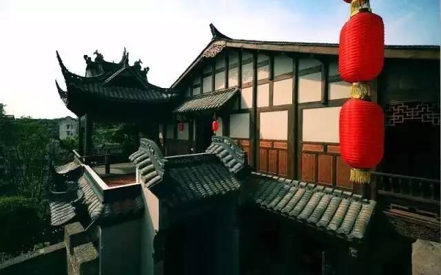 国庆节游古城活动过程 (国庆节旅游推荐古城)