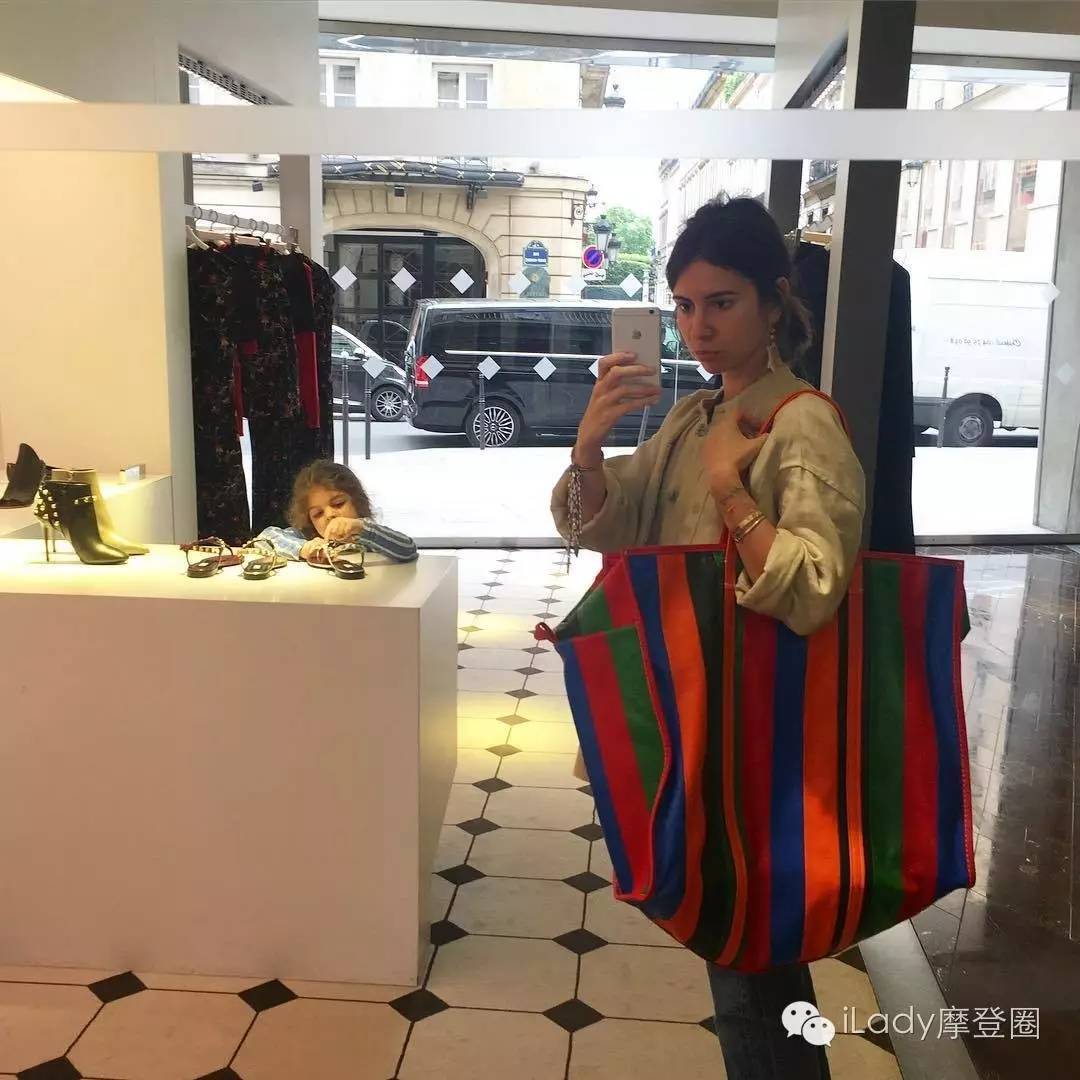 为什么有人愿意花一万多买皮草,为什么有人愿意花几万块买包