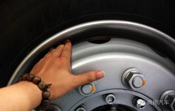 货车真空胎轮毂和带内胎轮毂区别,货车真空胎钢圈和内外胎钢圈区别