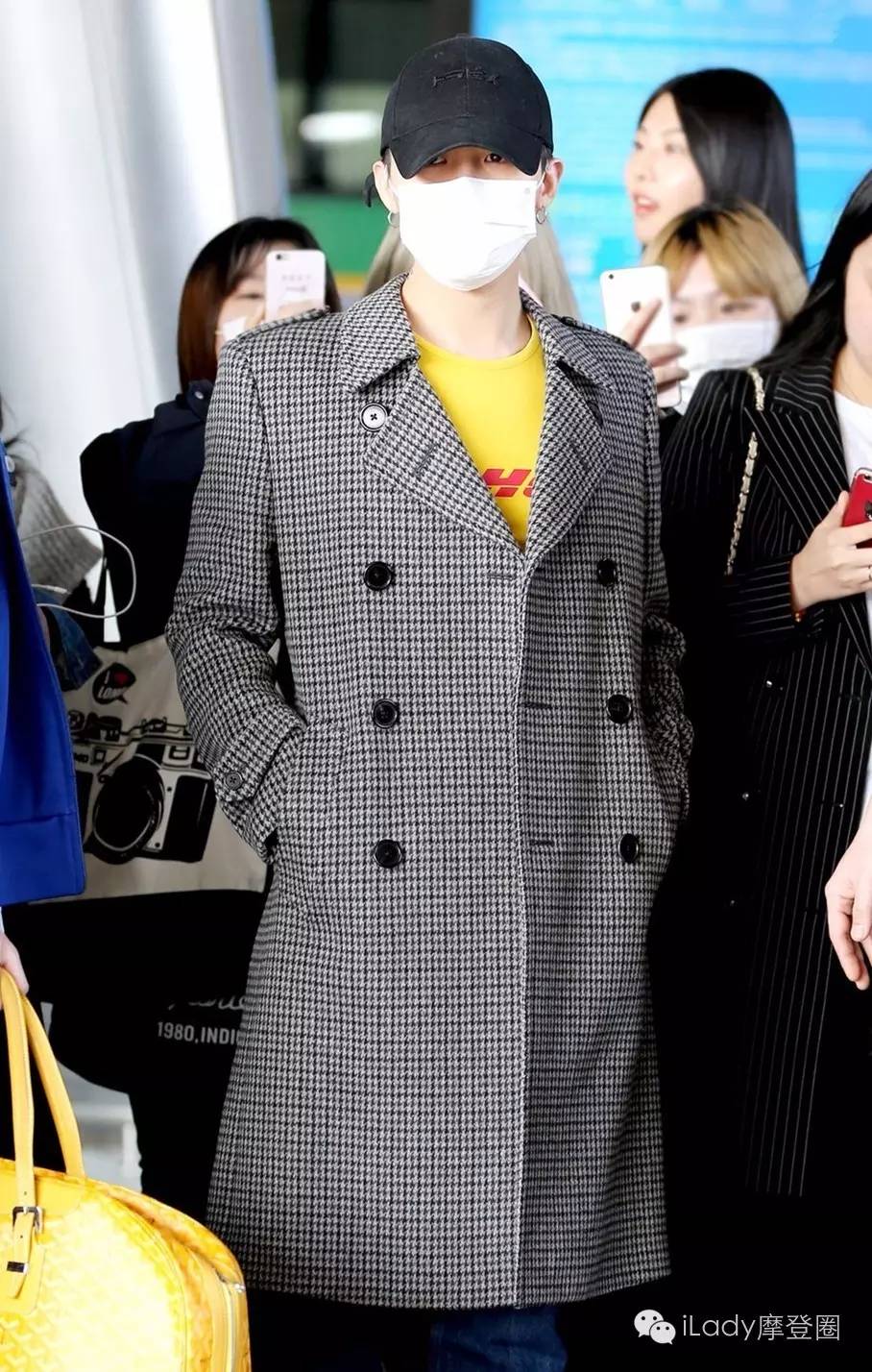 为什么有人愿意花一万多买皮草,为什么有人愿意花几万块买包