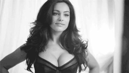 女人体香来自哪里？真让男人心醉！