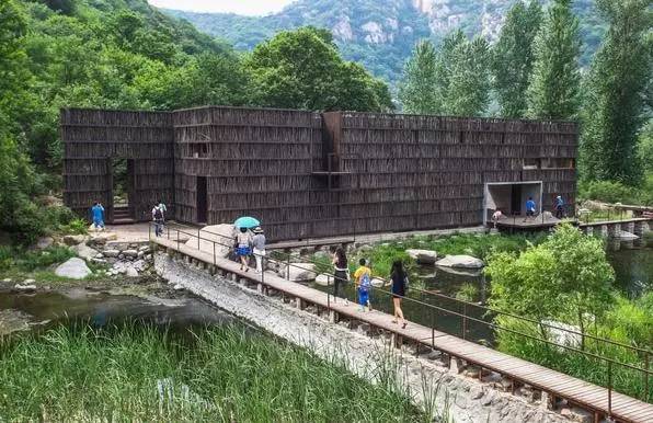 有哪些24小时的图书馆,有没有学生可以去的免费图书馆