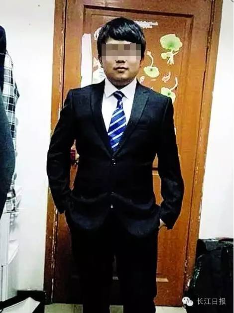 中南财大毕业生深圳工作月余疑烧炭自杀，同学说他开朗能开玩笑