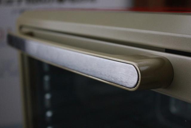 东菱老式烤箱12升怎么使用,东菱电烤箱610