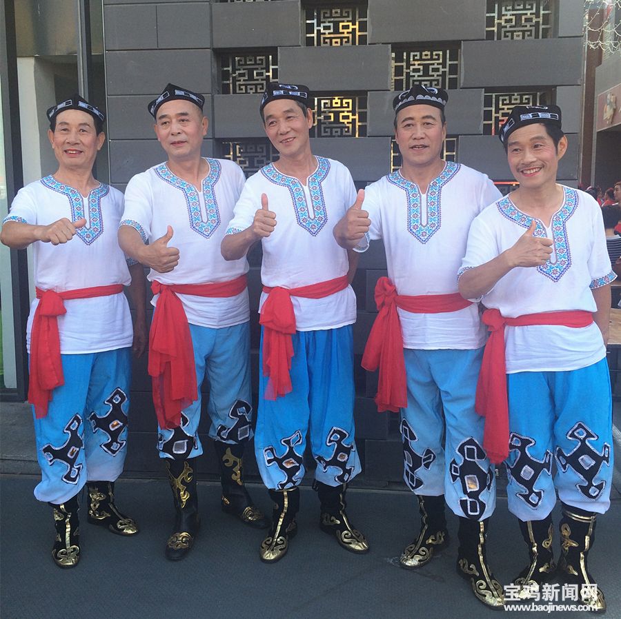 舞出青春活力舞出健康舞出美丽,舞出健康舞出自信舞出好心情