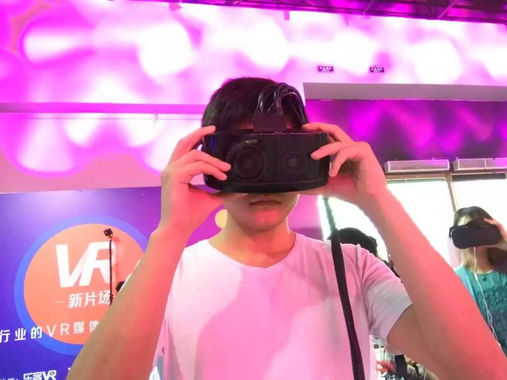 易瞳科技：区别于AR，这家企业要用摄像头取代人眼看世界|创业