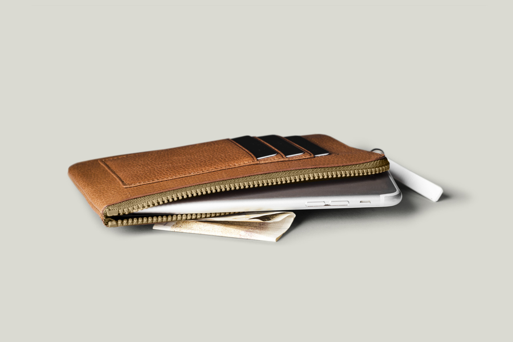 今日消费资讯：成都仁恒置地六周年、《太阳的后裔》成为首尔国际电视节大赢家